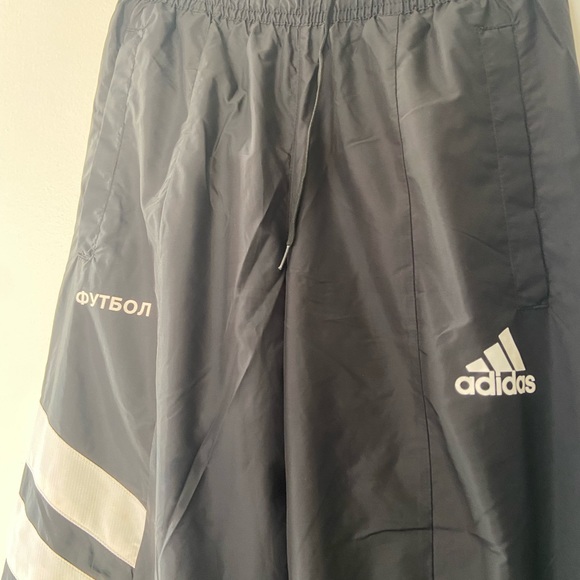 Adidas sweatpants - Picture 3 of 5